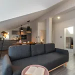 Апартаменты Sea View House Зечево