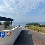 Sea View House * Zečevo