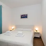 Апартаменты Sea View House Зечево