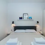 Sea View House Апартаменты *