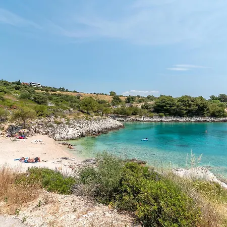 Sea View House, Karlo * Zečevo