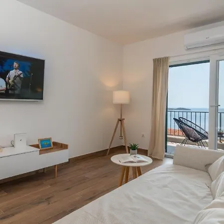 Sea View House