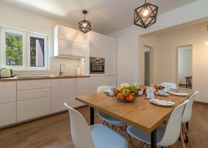 Sea View House * Zečevo